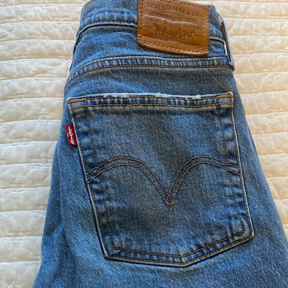 Levi's Women’s Wedgie Jean